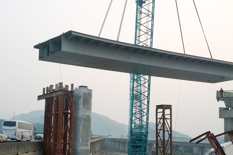 Steel Box Girder Bridge på motorvägsövergången från Chuanshan till Haosifang, Ningbo